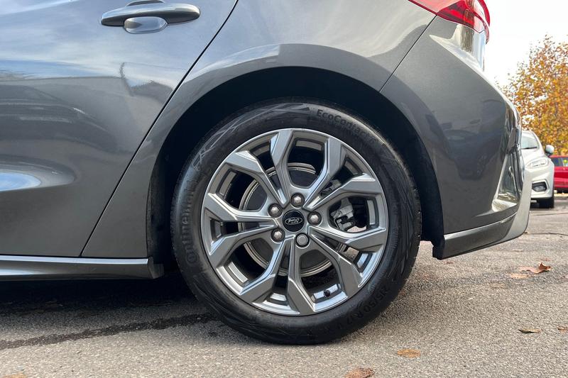 Used Ford Focus 2025 for sale - 76467764: Photo 8