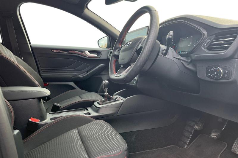 Used Ford Focus 2025 for sale - 76467764: Photo 9