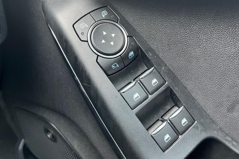 Used Ford Fiesta for sale - 77176398: Photo 16