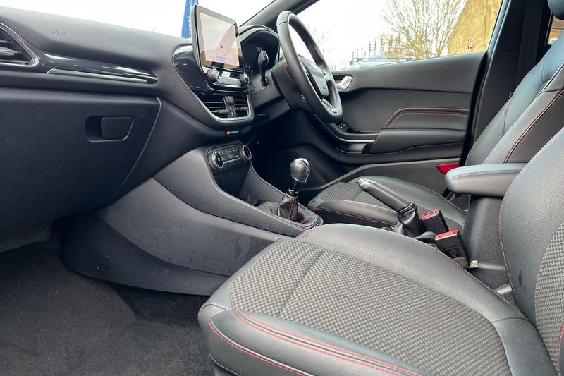 Used Ford Fiesta for sale - 77176398: Photo 18