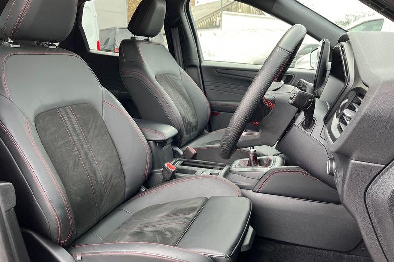 Used Ford Kuga 2025 for sale - 77570674: Photo 17