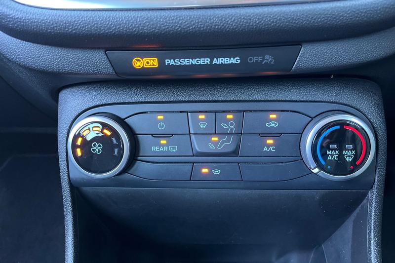 Used Ford Fiesta 2019 for sale - 78153023: Photo 29