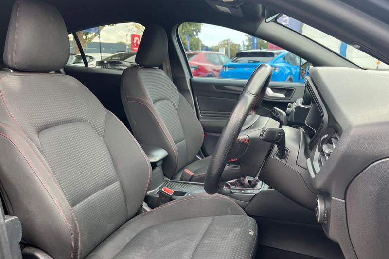 Used Ford Focus 2019 for sale - 76131286: Photo 17