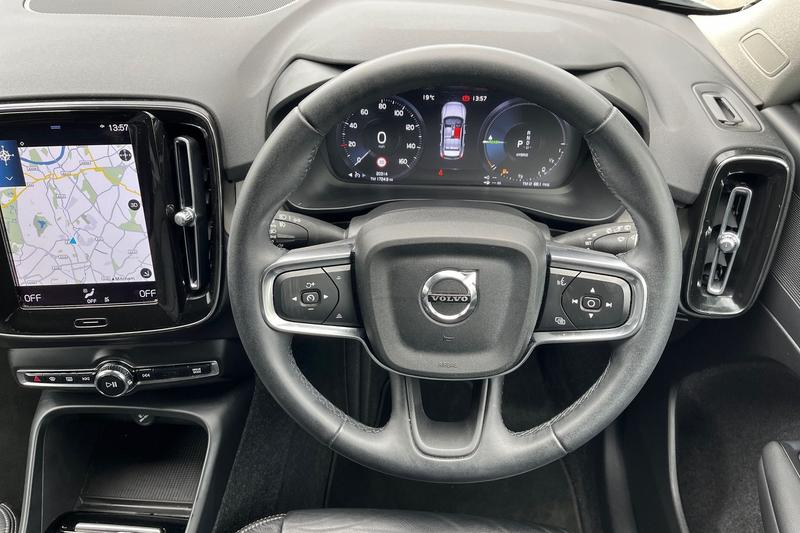 Used Volvo XC40 2022 for sale - 76384982: Photo 12