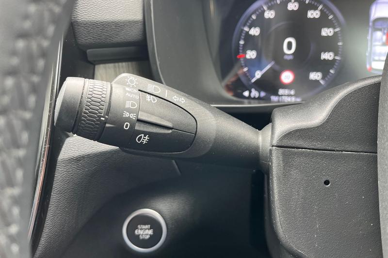 Used Volvo XC40 2022 for sale - 76384982: Photo 14