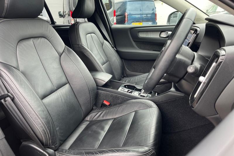 Used Volvo XC40 2022 for sale - 76384982: Photo 17