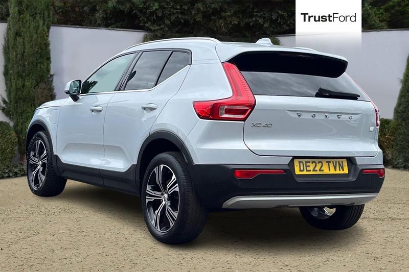 Used Volvo XC40 2022 for sale - 76384982: Photo 2