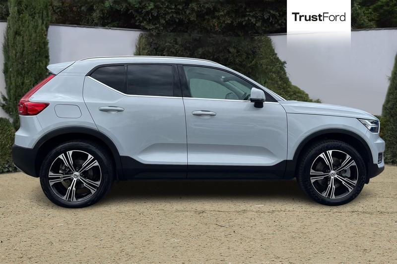 Used Volvo XC40 2022 for sale - 76384982: Photo 3