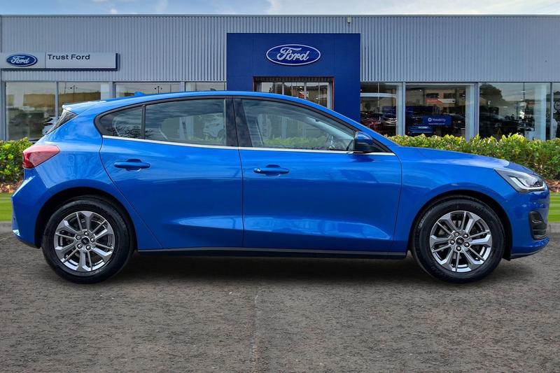 Used Ford Focus 2023 for sale - 78095224: Photo 3