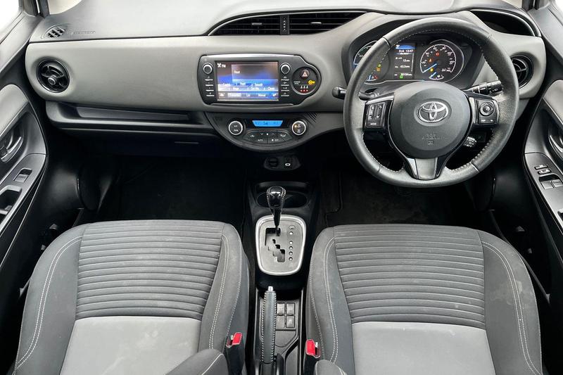 Used Toyota Yaris 2020 for sale - 76653451: Photo 10