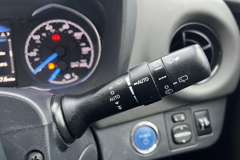 Used Toyota Yaris 2020 for sale - 76653451: Photo 15