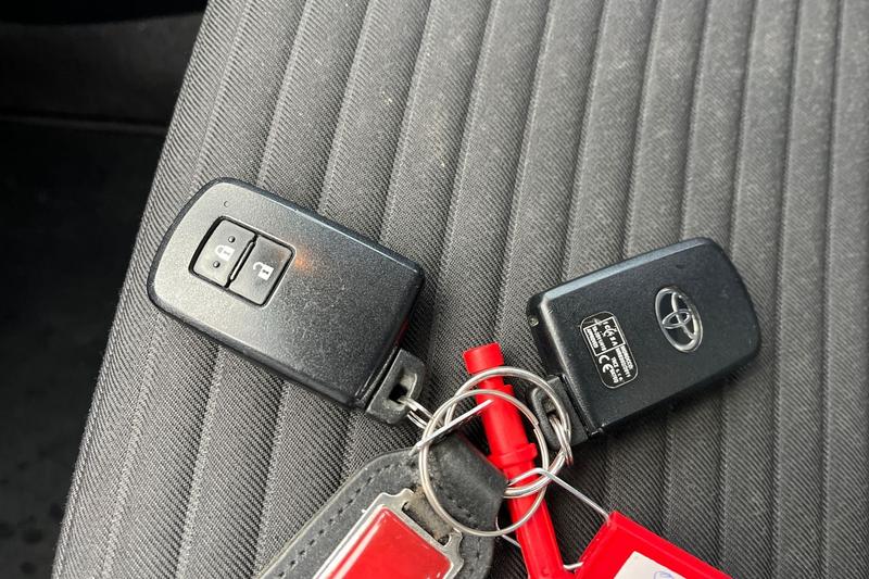 Used Toyota Yaris 2020 for sale - 76653451: Photo 22