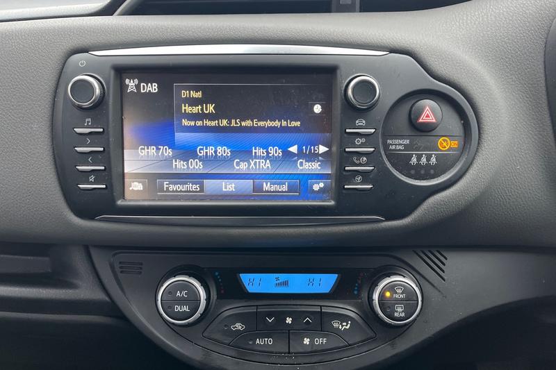 Used Toyota Yaris 2020 for sale - 76653451: Photo 24