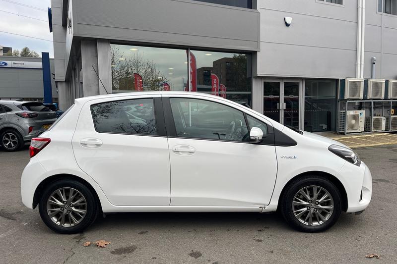 Used Toyota Yaris 2020 for sale - 76653451: Photo 36