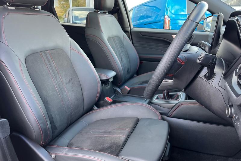 Used Ford Kuga 2024 for sale - 76382019: Photo 17