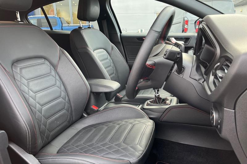 Used Ford Focus 2025 for sale - 76486489: Photo 17