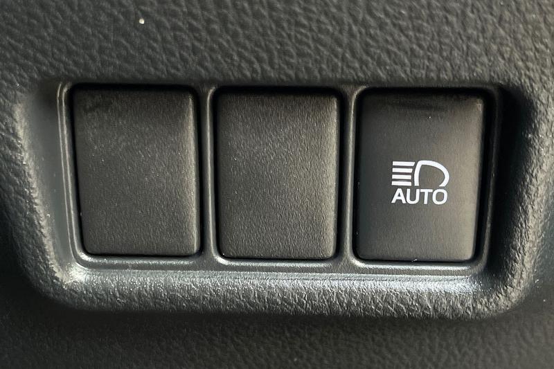 Used Toyota C-HR for sale - 77685151: Photo 23