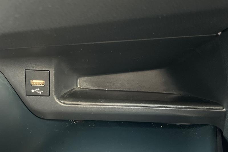 Used Toyota C-HR for sale - 77685151: Photo 35