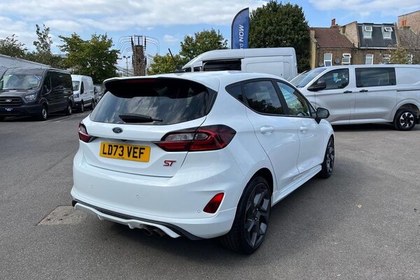 Used Ford Fiesta 2023 for sale - 75689965: Photo 36