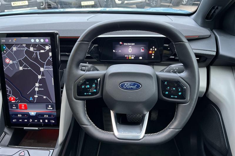 Used Ford Explorer 2024 for sale - 77367678: Photo 12