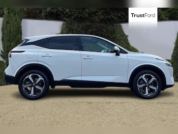 Used Nissan Qashqai 2022 for sale - 75779047: Photo