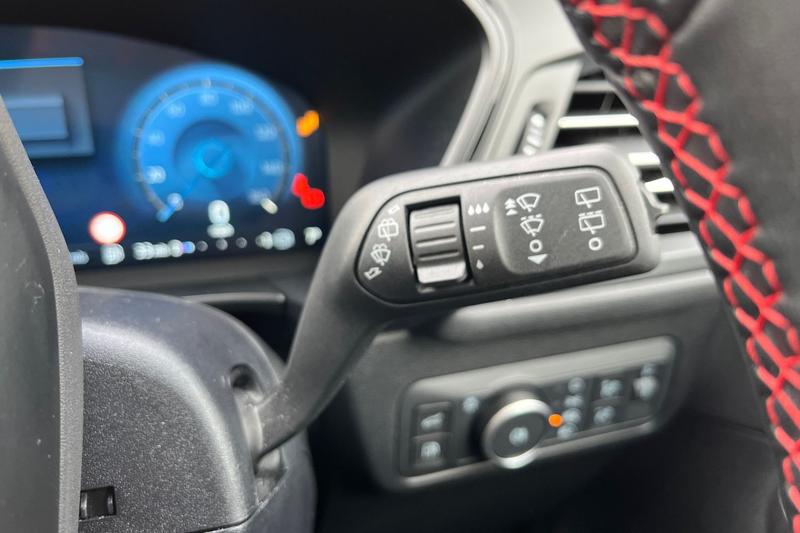 Used Ford Kuga 2025 for sale - 77570668: Photo 15