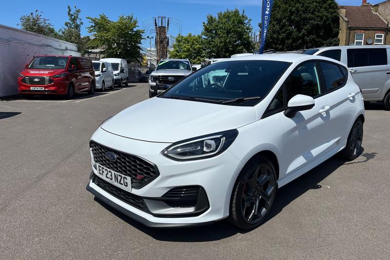 Used Ford Fiesta 2023 for sale - 77691606: Photo 32