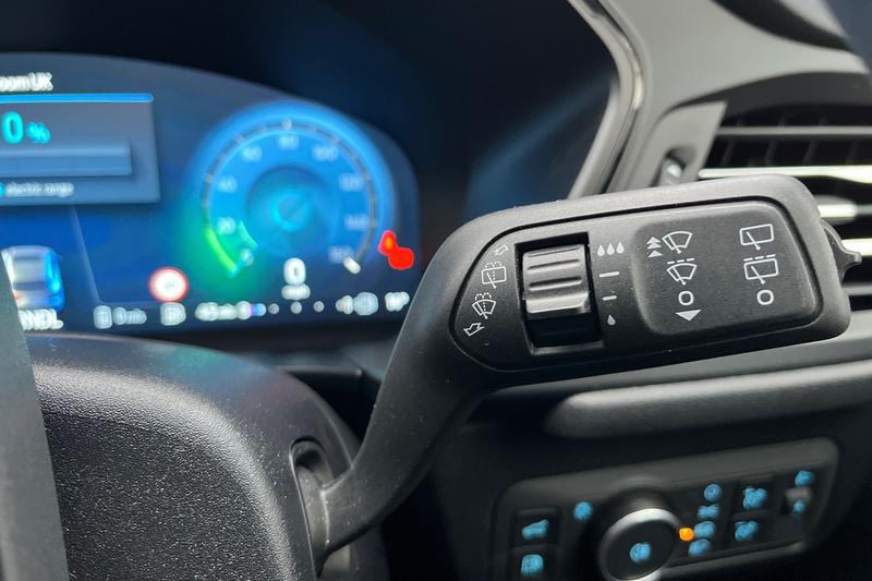 Used Ford Kuga 2025 for sale - 76782281: Photo 15