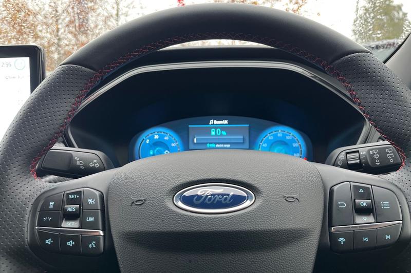 Used Ford Kuga 2025 for sale - 76782281: Photo 23