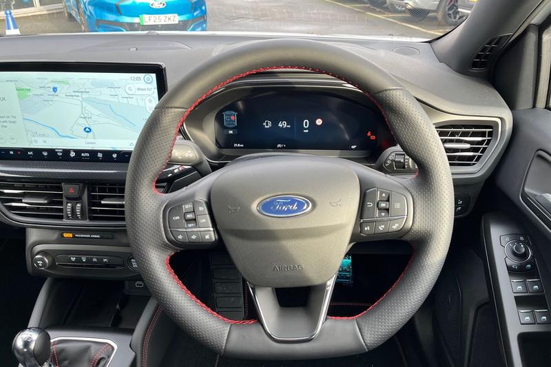 Used Ford Focus 2025 for sale - 77085261: Photo 12