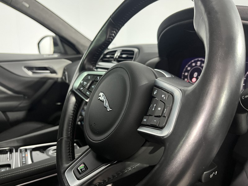 Used Jaguar F-Pace 2021 for sale - 76981970: Photo 23