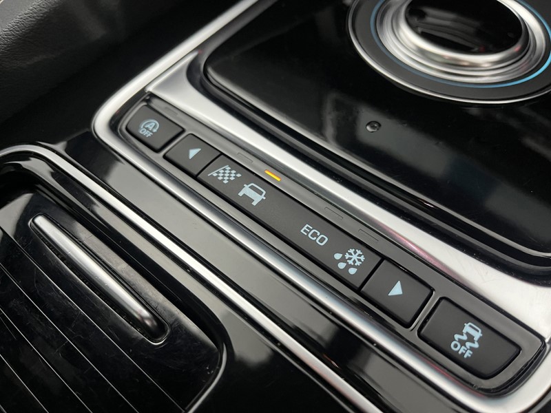 Used Jaguar F-Pace 2021 for sale - 76981970: Photo 33