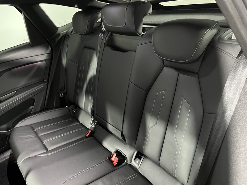 Used Audi Q4 e-tron 2024 for sale - 77997090: Photo 12