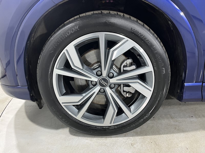 Used Audi Q4 e-tron 2024 for sale - 77997090: Photo 14