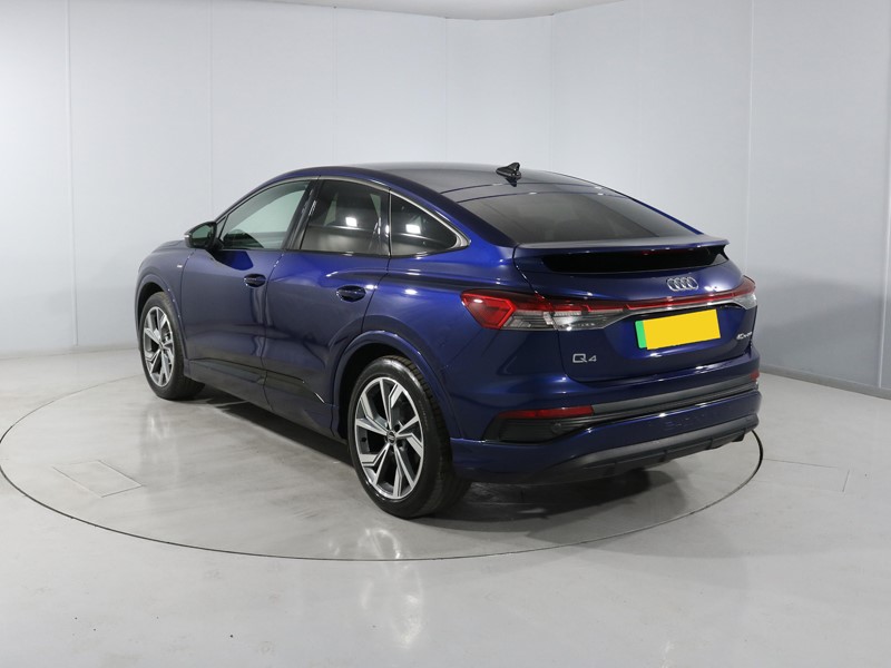 Used Audi Q4 e-tron 2024 for sale - 77997090: Photo 2