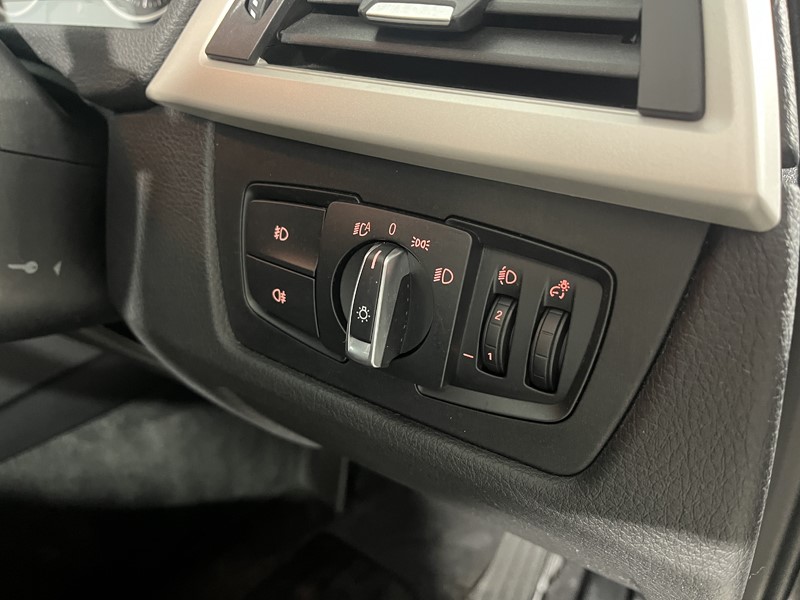 Used BMW 3 Series 2018 for sale - 77406442: Photo 21