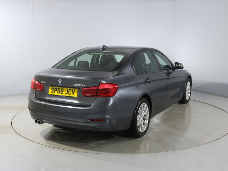 Used BMW 3 Series 2018 for sale - 77406442: Photo 45