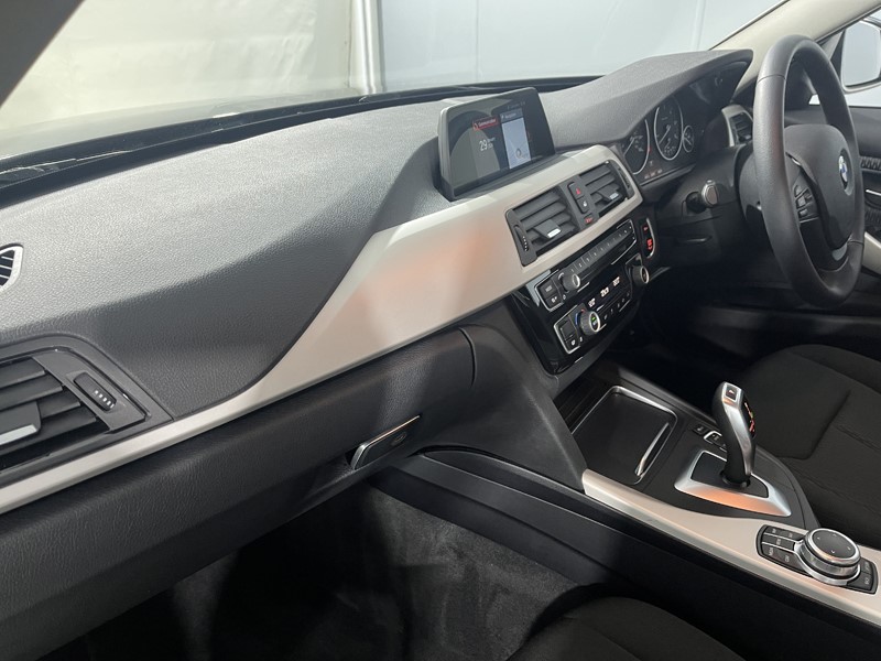 Used BMW 3 Series 2018 for sale - 77406442: Photo 7