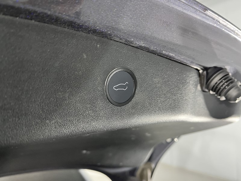 Used Tesla Model 3 2021 for sale - 77195333: Photo 42