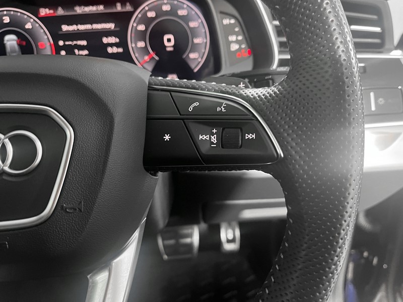 Used Audi Q8 2020 for sale - 76981752: Photo 18