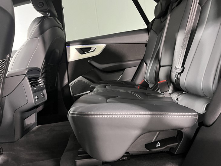 Used Audi Q8 2020 for sale - 76981752: Photo 19