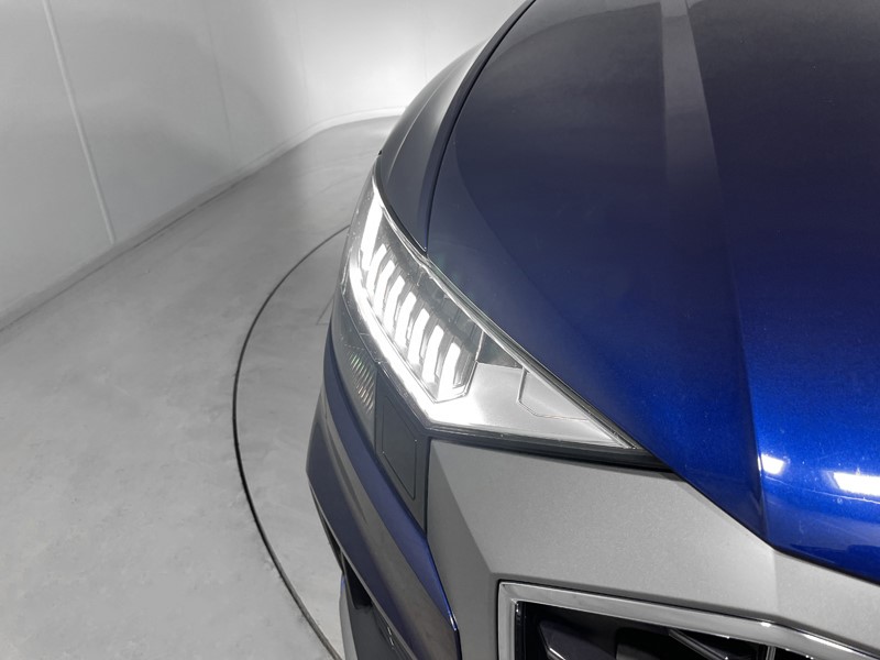 Used Audi Q8 2020 for sale - 76981752: Photo 20