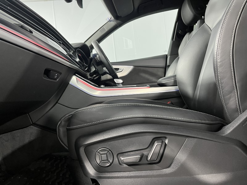 Used Audi Q8 2020 for sale - 76981752: Photo 38