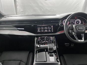 Used Audi Q8 2020 for sale - 76981752: Photo