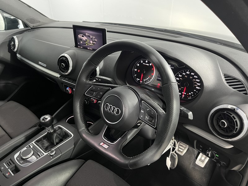 Used Audi A3 2019 for sale - 76981118: Photo 5