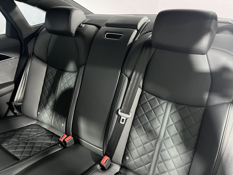 Used Audi A8 2022 for sale - 77665197: Photo 12