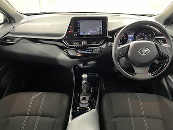 Used Toyota C-HR 2023 for sale - 78323842: Photo