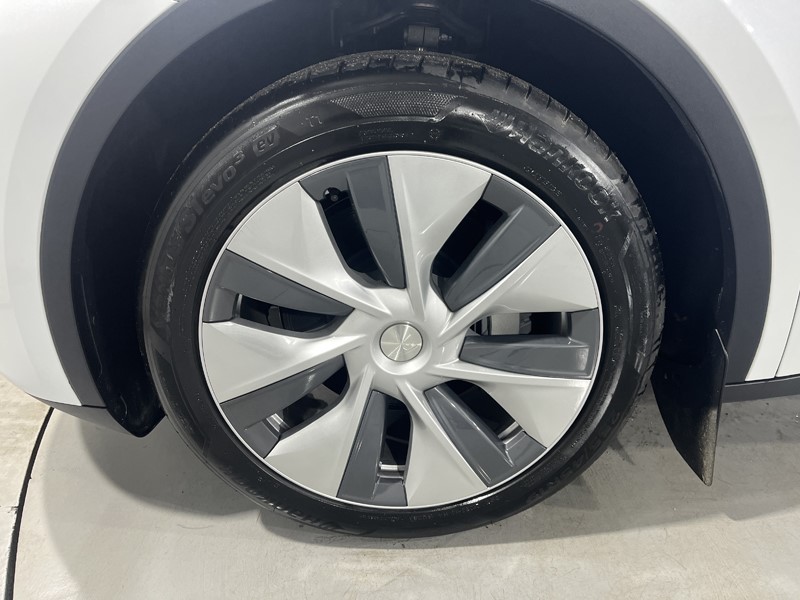 Used Tesla Model Y 2023 for sale - 76981685: Photo 13
