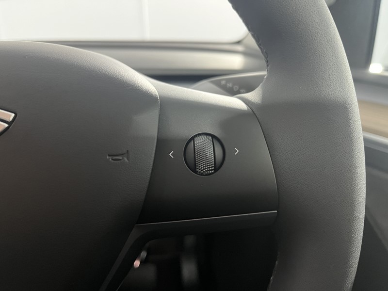 Used Tesla Model Y 2023 for sale - 76981685: Photo 23