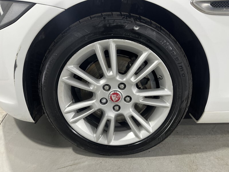 Used Jaguar XE 2017 for sale - 77789145: Photo 13